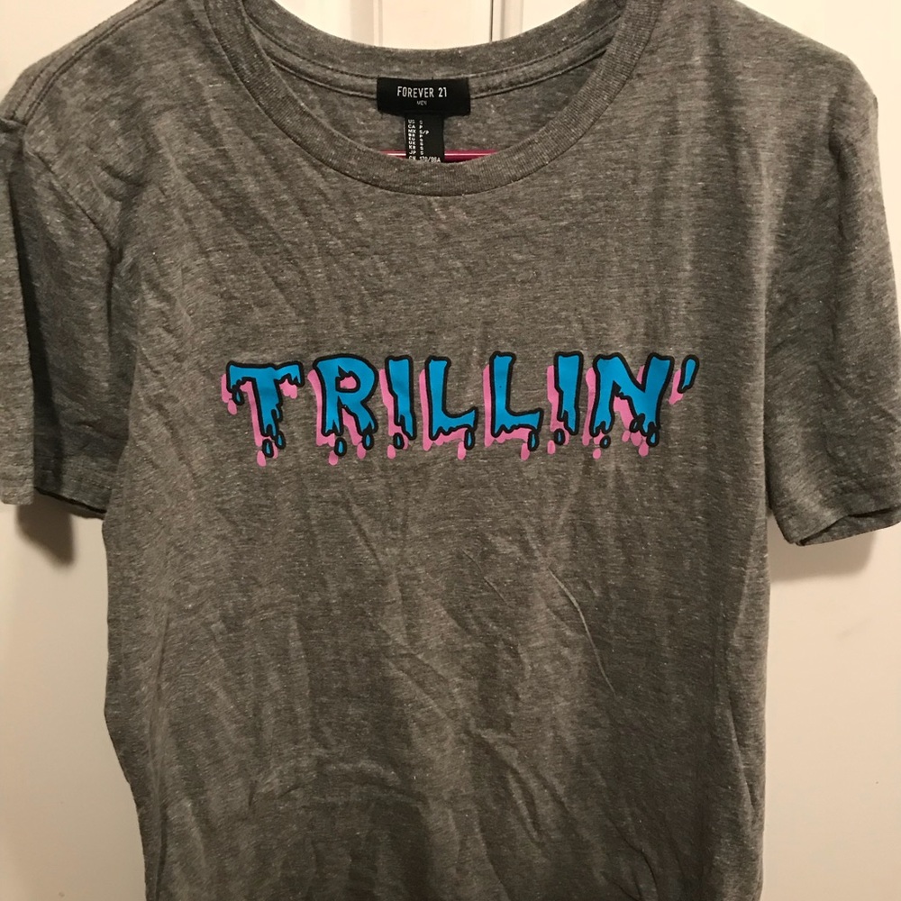 Forever 21 T-shirt